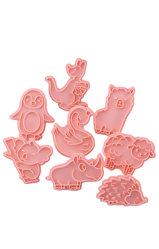 8 Pcs Cookie Cutters Set -  7 Variants